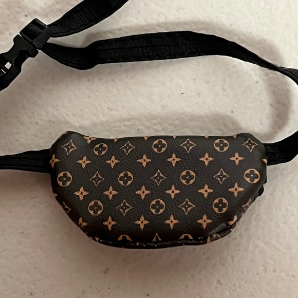 Designer Fanny Pack Bag For Labubu Brown Fashion Accessory Brown - Picture 5 of 5